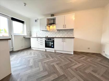 3 Bed End Terrace, Skipton Close, DL5