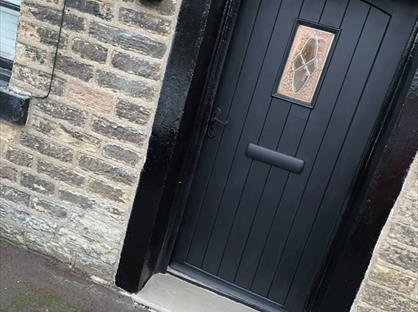 3 Bed Terraced House, Cliffe Road, SK13
