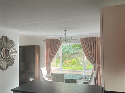 3 Bed Detached House, Greenway Drive, B73