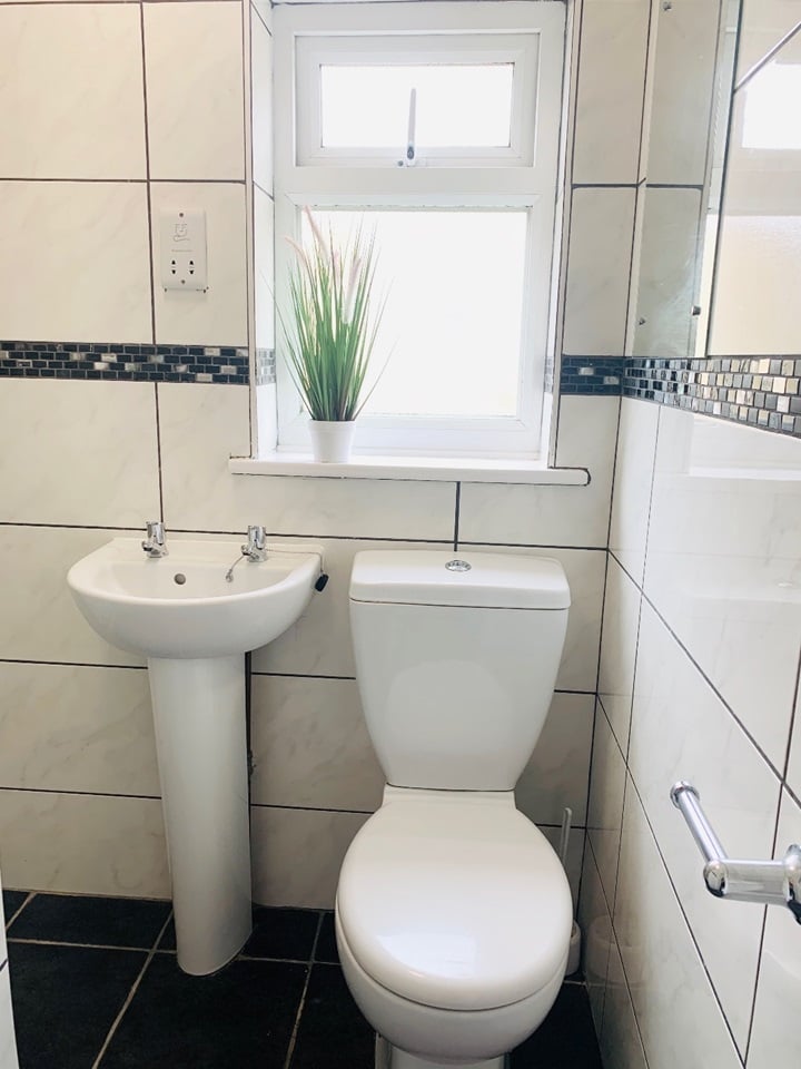 Additional image 9 of 4 Bed Semi-Detached House, Long Reach Road, CB4, N1 7GU