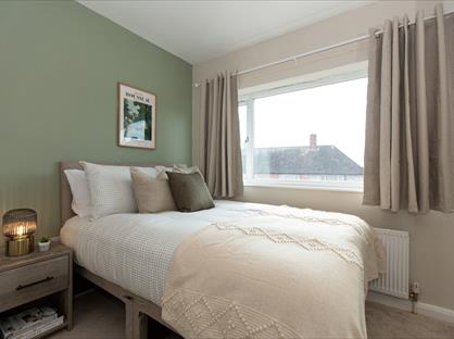 3 Bed Semi-Detached House, Frinton Road, NG8