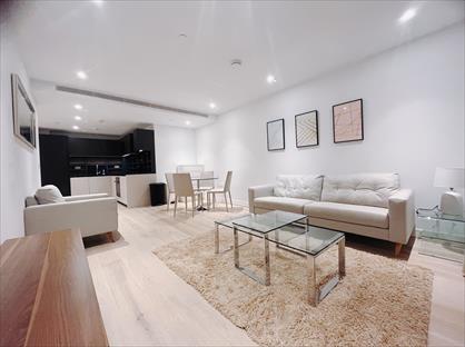 2 Bed Flat, Fairwater House, SW6