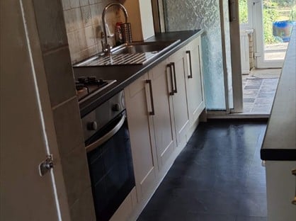 3 Bed Terraced House, Camp Drive, LU5