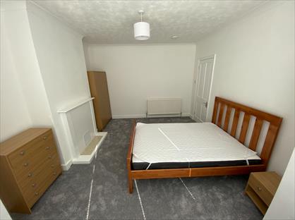 Room in a Shared House, Susans Road, BN21