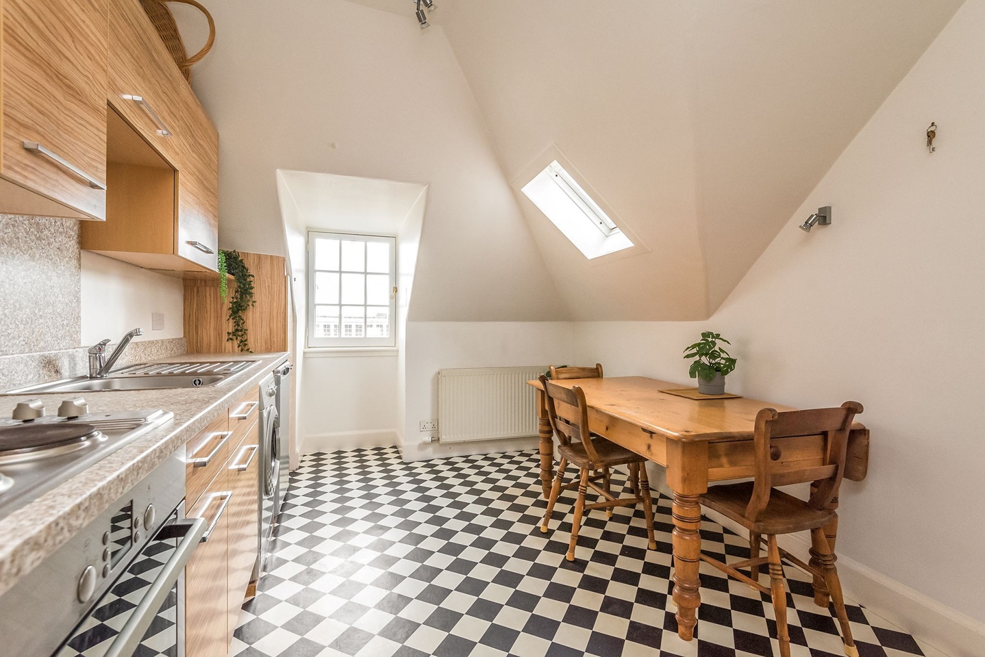 Additional image 4 of 1 Bed Flat, Lawnmarket, EH1, N1 7GU