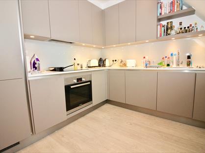 1 Bed Flat, Archway Road, N6