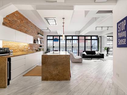 1 Bed Flat, Gee Street, EC1V