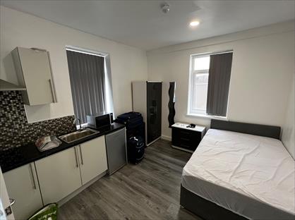 Studio Flat, Greyfriars Plaza, CV1