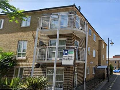 1 Bed Flat, Dorton Close, SE15