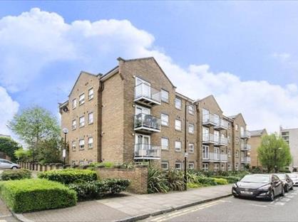 Room in a Shared House, Schooner Close, E14