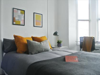 5 Bed End Terrace, Princes Road, LL57