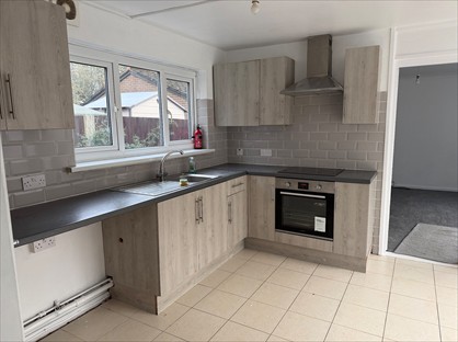 2 Bed Bungalow, Spout Way, TF3