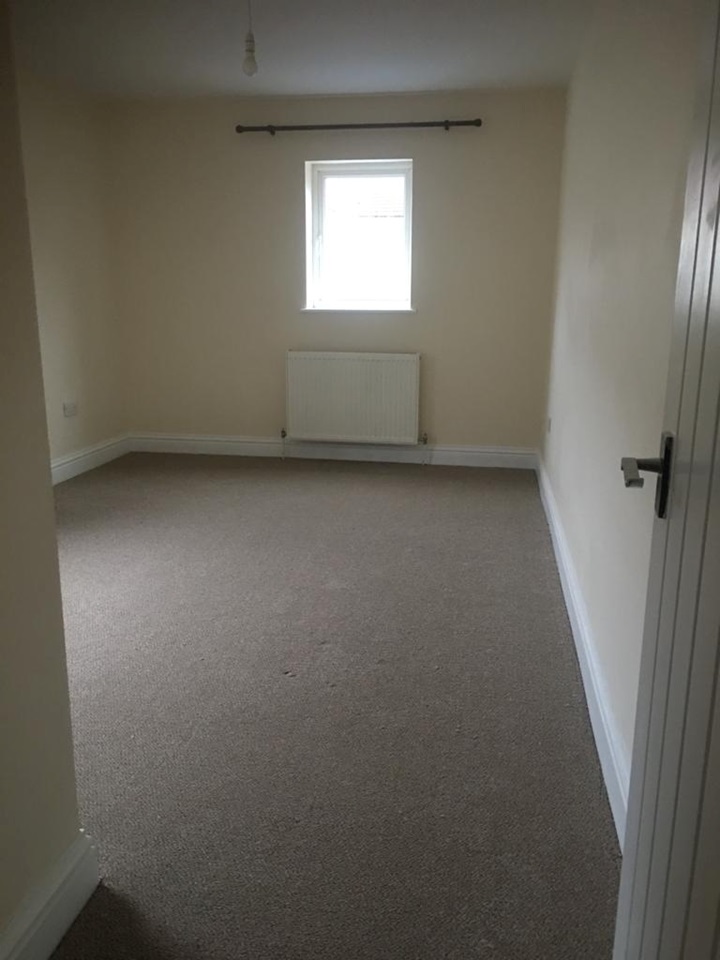 London 3 Bed Flat, Buckland Road, E10 To Rent Now for £2,300.00 p/m