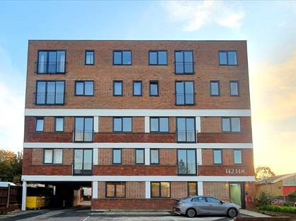 1 Bed Flat, Main Road, DA14