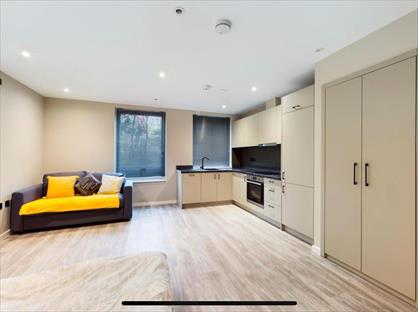 Studio Flat, Unit 2, RG6