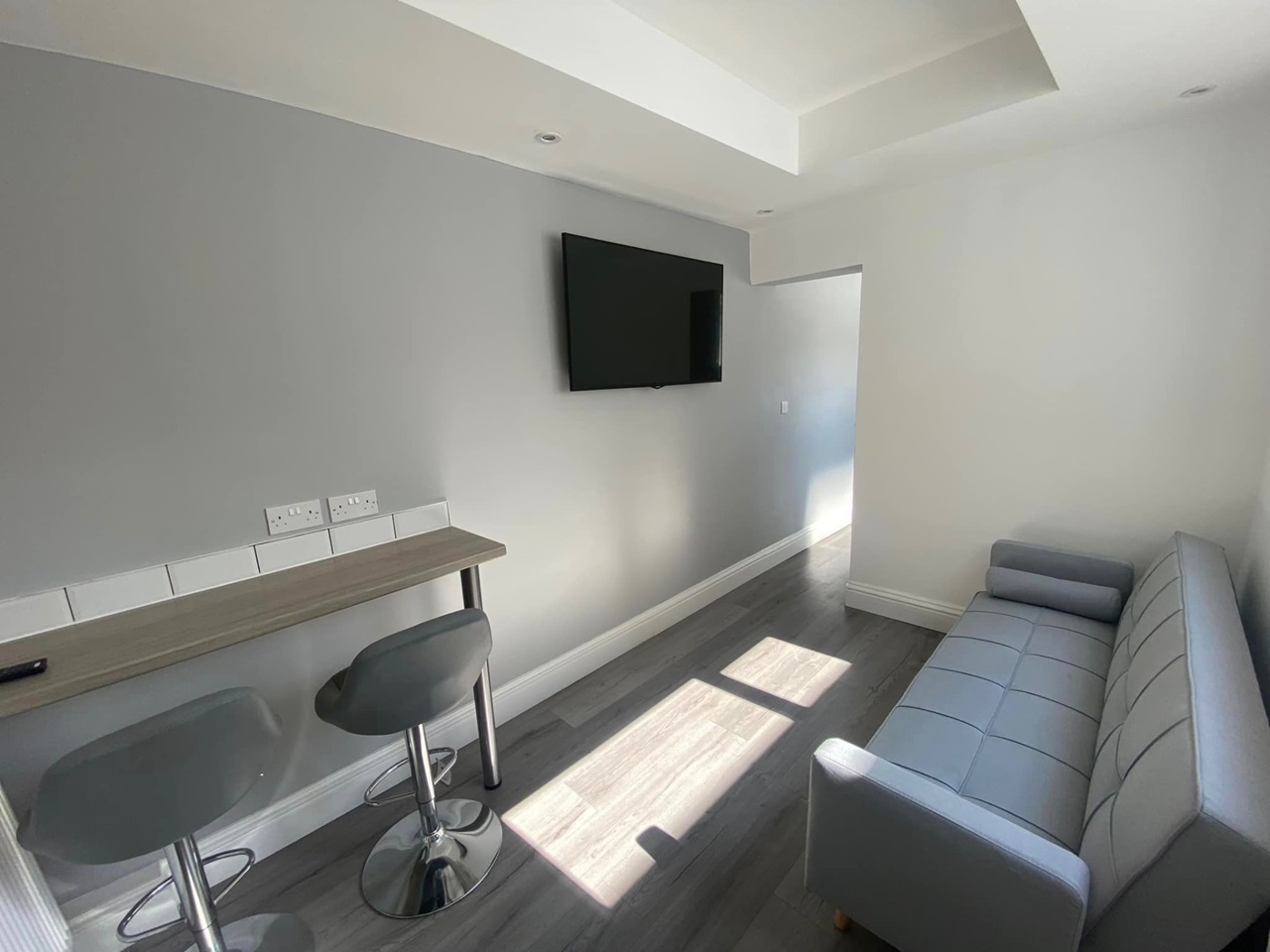 Middlesbrough Room in a Shared House, Surrey Street, TS1 To Rent