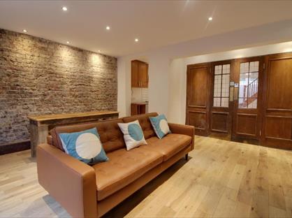 1 Bed Flat, Eversholt Street, NW1