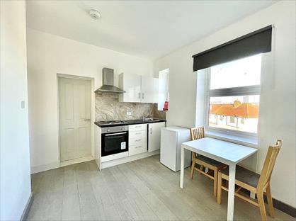 Studio Flat, Heather Park Drive, HA0