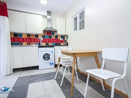 3 Bed End Terrace, Dudley Road East, B69