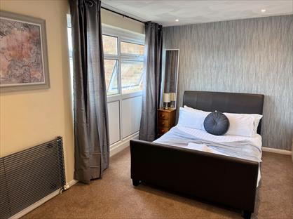 4 Bed Terraced House, Plumpton Walk, CT1