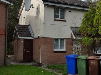 2 Bed Flat, Coppleridge Drive, M8