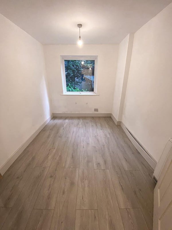 London 1 Bed Flat, Wanstead, E11 To Rent Now for £1,500.00 p/m