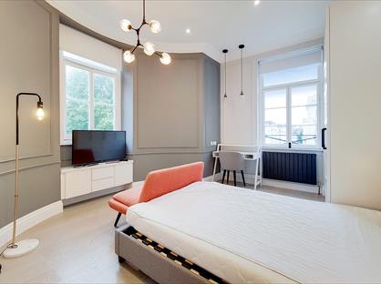 Studio Flat, Westbourne Terrace, W2