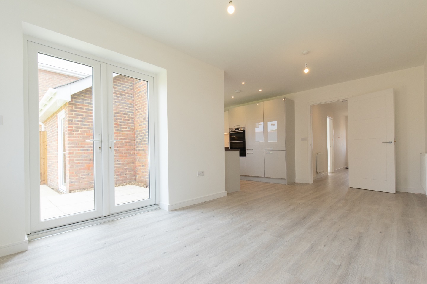 Snodland 3 Bed SemiDetached House, Amisse Drive, ME6 To Rent Now