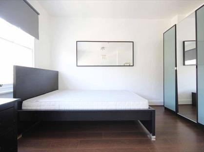 Studio Flat, Crowndale Road, NW1