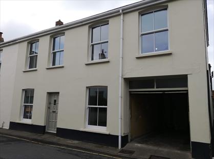 1 Bed Flat, East Street, EX33