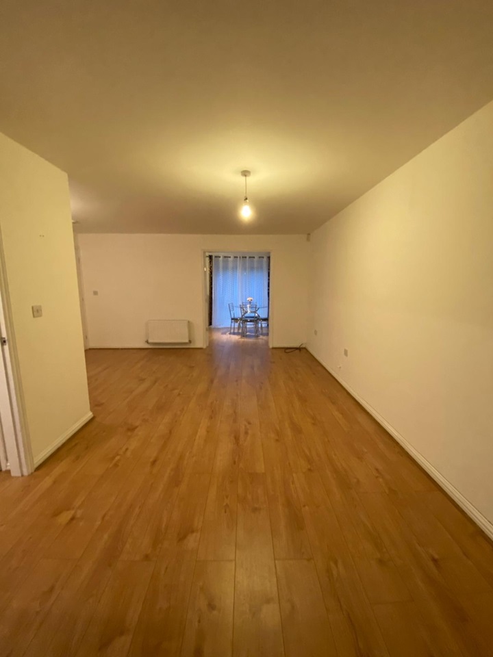 Manchester 3 Bed Detached House, Olanyian Drive, M8 To Rent Now for