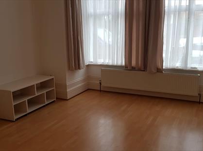 1 Bed Flat, Rokesly Avenue, N8