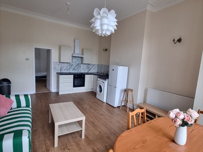 1 Bed Flat, Mansfield Road, NG5