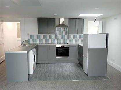 Studio Flat, Normandy Hill, PL5