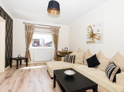 1 Bed Flat, Pittodrie Place, AB24