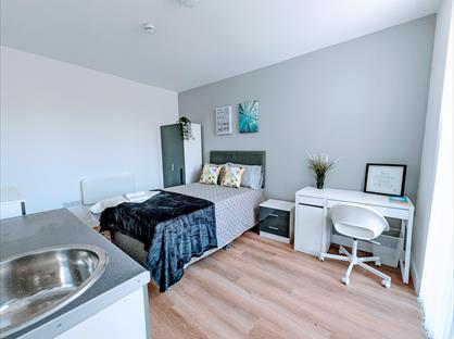 Room in a Shared House, The Meadow Way, HA3