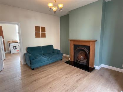 2 bed flat/apartment for rent in 2 Bed Maisonette, Monks Road, LN2