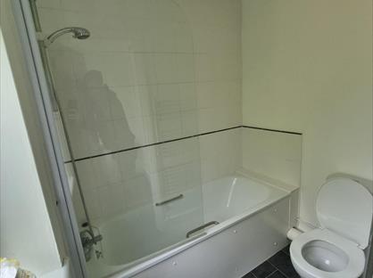 1 Bed Flat, Mayfield Avenue, CT16