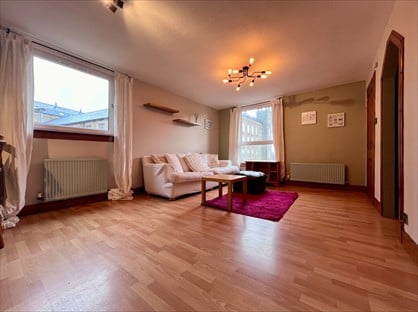 2 Bed Maisonette, King Street, DD1