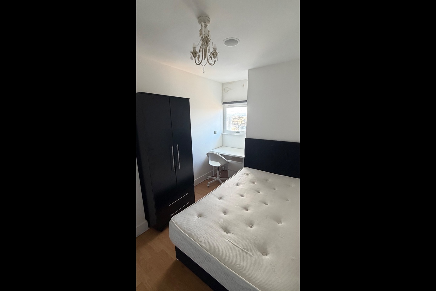 Additional image 2 of Room in a Shared Flat, Queen Street, CF10, N1 7GU