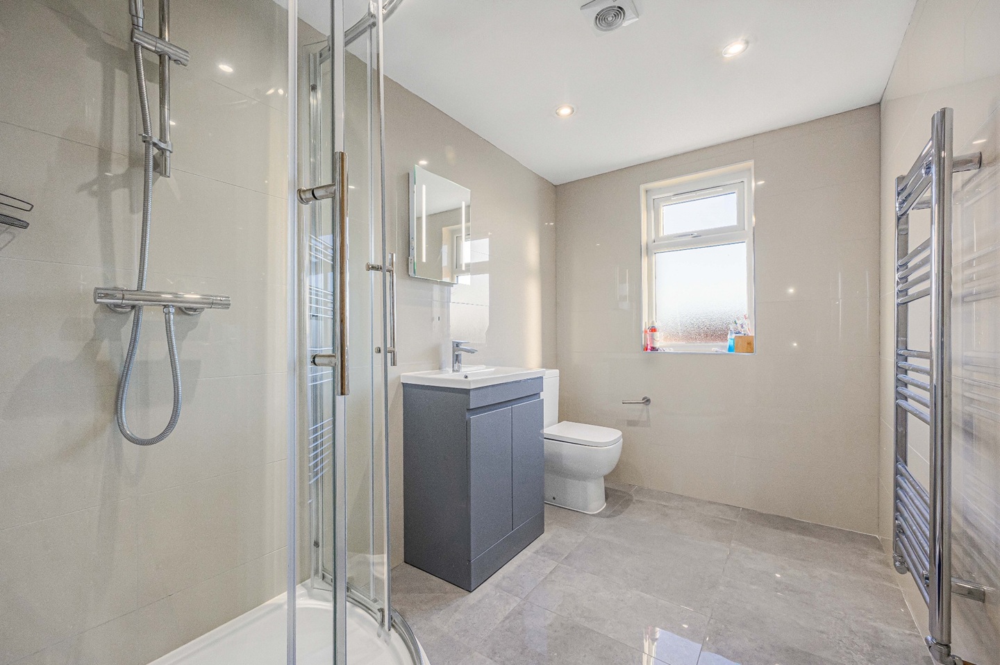 Additional image 11 of 6 Bed Semi-Detached House, The Grove, RG1, N1 7GU