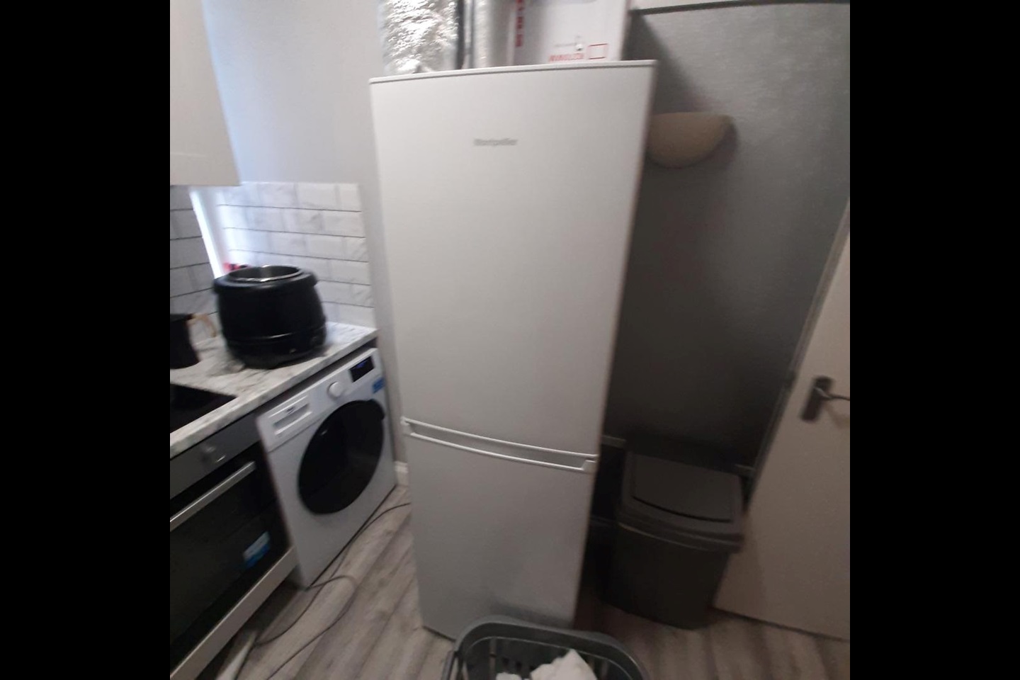 Studio Flat, London, SW1V, N1 7GU photo 5