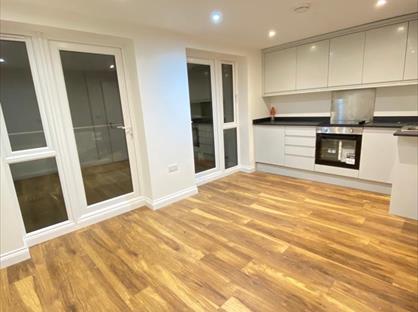 2 Bed Flat, Canberra Road, W13