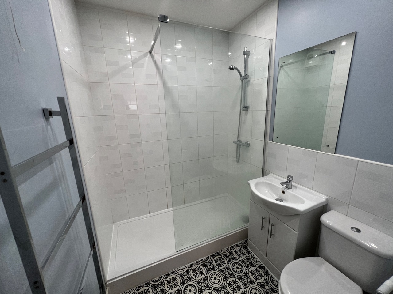 Additional image 5 of 2 Bed Flat, Rupert Street, LE1, N1 7GU
