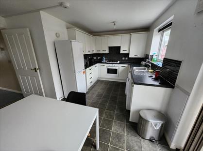 Room in a Shared House, Seymour Road, B69