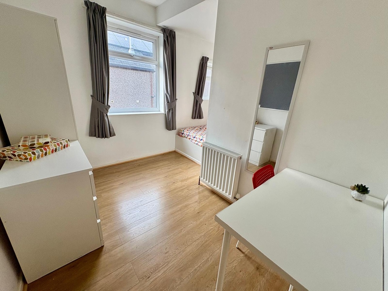 Additional image 9 of 5 Bed Terraced House, Pomona Street, S11, N1 7GU