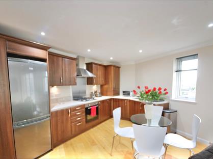 2 Bed Flat, Broomhill Road, AB10