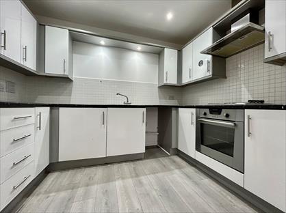 2 Bed Flat, Lowther Drive, DL1