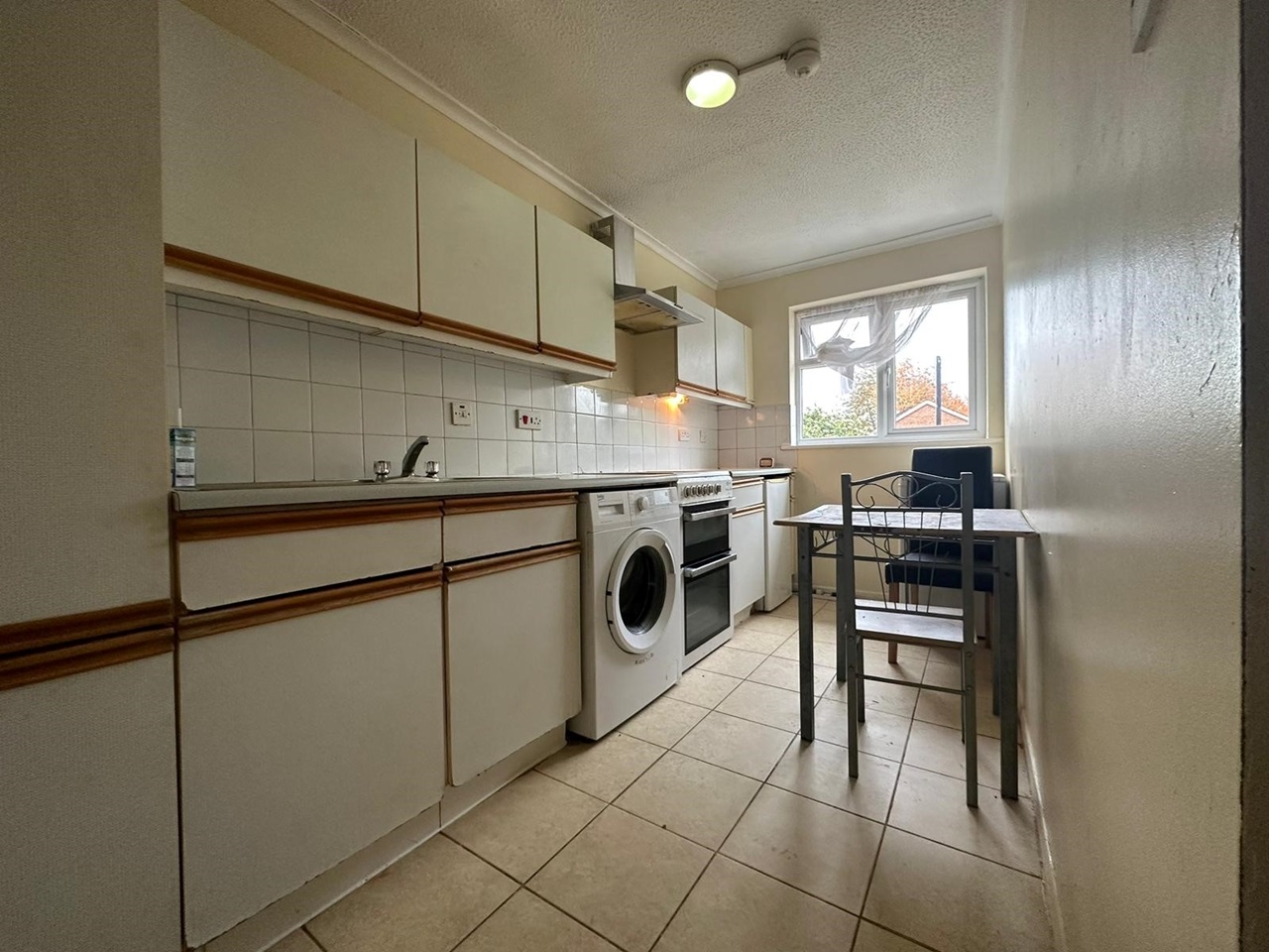 Badgers Dene, Grays 1 Bed Flat, Kiln Way, RM17 To Rent Now for £