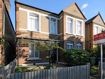 3 Bed Flat, South Croxted Road, SE21
